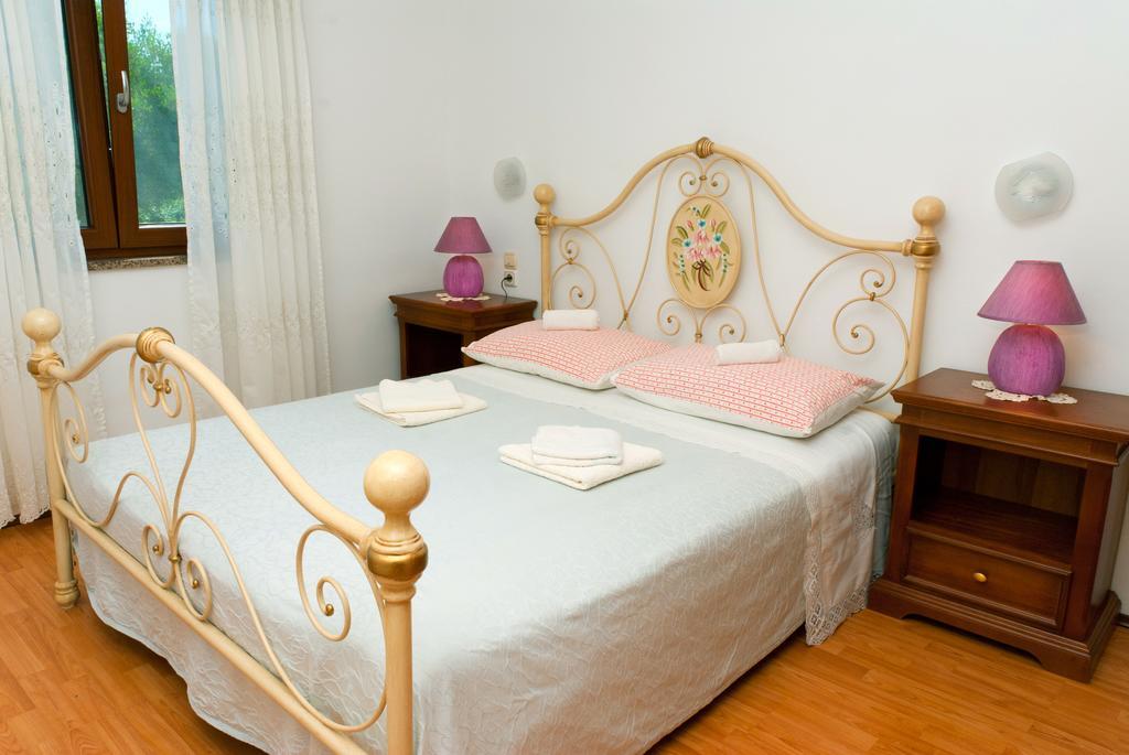 Villa House Soni - 800 M From The Sea Rovinj Exterior foto